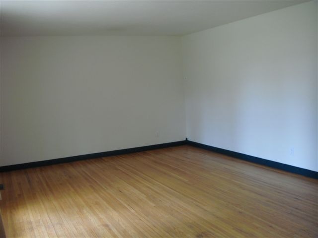 13509  E 27th - Photo 4