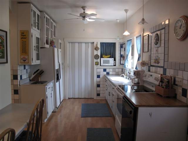 2518  N Magnolia - Photo 7