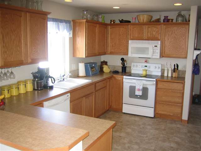 1613  E BEACON Ln - Photo 3