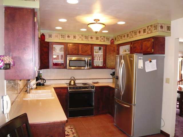 1111  W 17TH - Photo 3