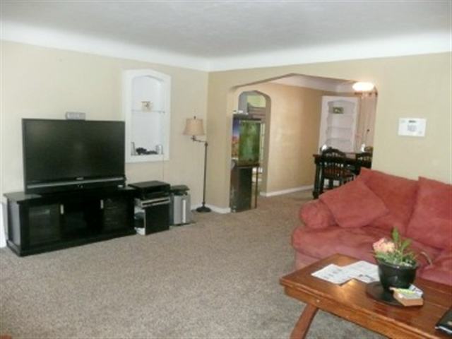 831  E 33rd Ave - Photo 7