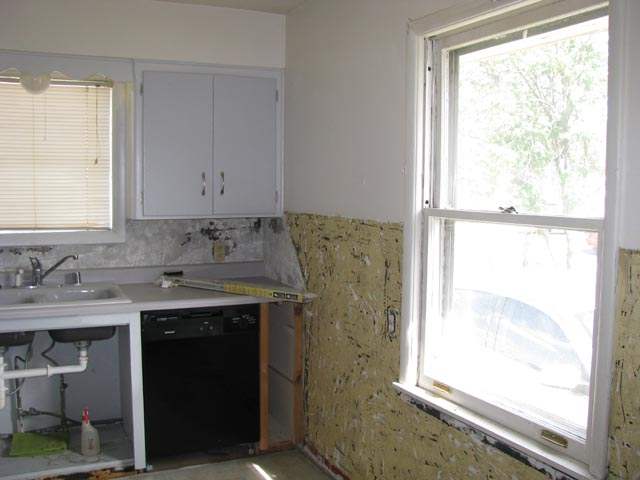 608 S Thor St - Photo 3