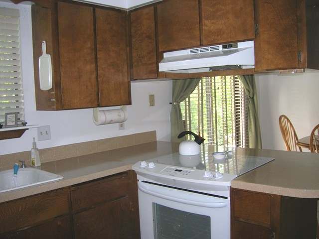 6910  N Cincinnati - Photo 3