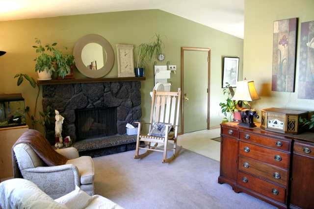 12314  E 27th Ave - Photo 3