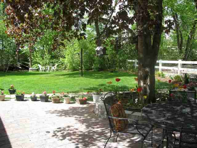786 Gillette Rd - Photo 3