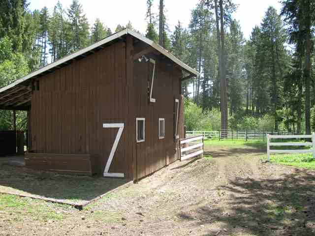 786 Gillette Rd - Photo 4
