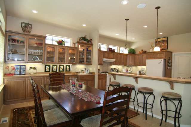 5418  S Hogan - Photo 3