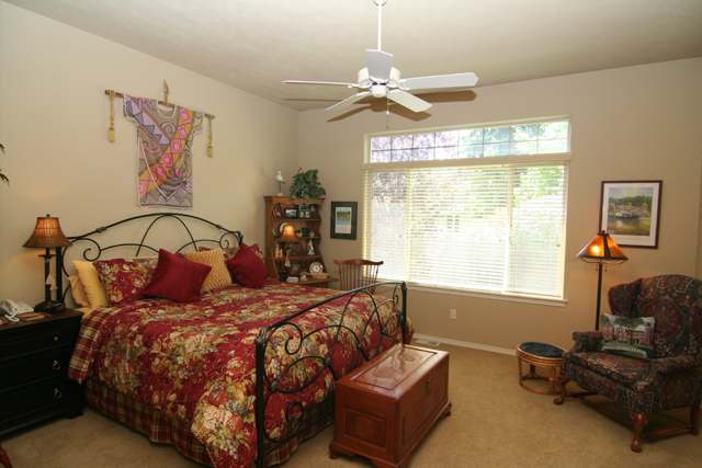 5418  S Hogan - Photo 4