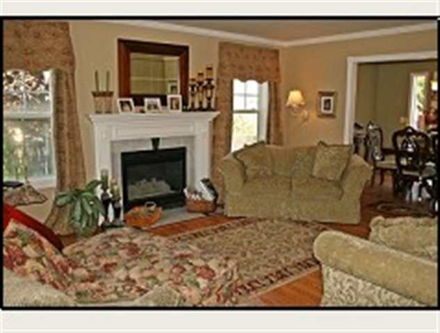 3723  S Bates - Photo 3