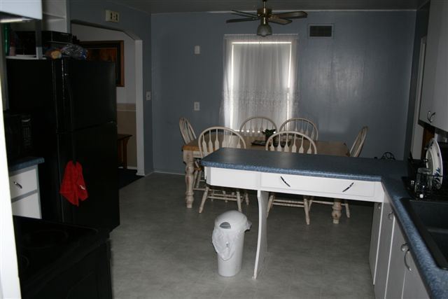 1823  E Courtland Ave - Photo 4