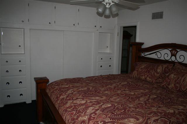 1823  E Courtland Ave - Photo 5