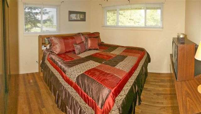 13208  E Boone Ave - Photo 5