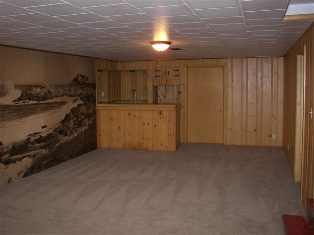 1122  E 43RD Ave - Photo 9