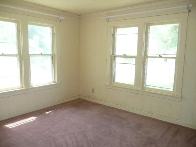 1303  N Mamer Rd - Photo 8