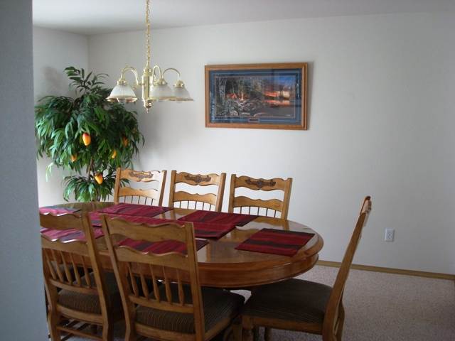 9711  W Caelen - Photo 6