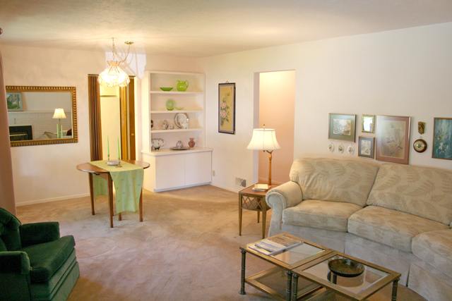 5728  N Alameda Blvd - Photo 4