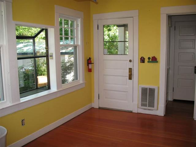 414  W 17th Ave - Photo 6