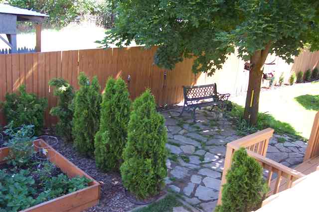 3611  E 11TH Ave - Photo 9