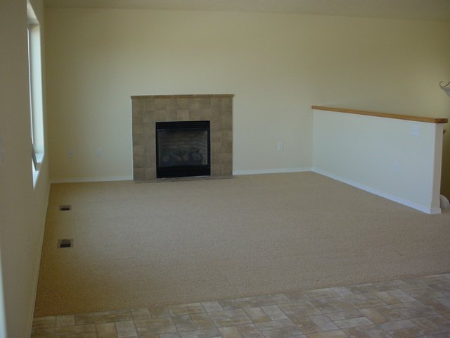 1519  N Coach Ln - Photo 4