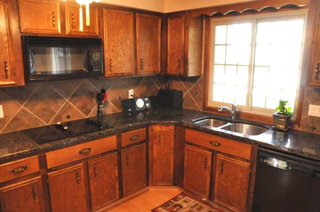 11226 N Astor Rd - Photo 3