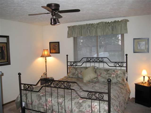 7523  N Fredericksburg Ct - Photo 6