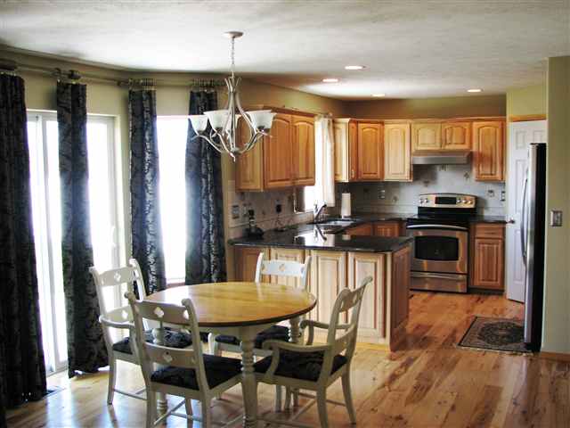 16408  E 9th Ave - Photo 3