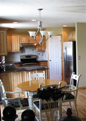 16408  E 9th Ave - Photo 4