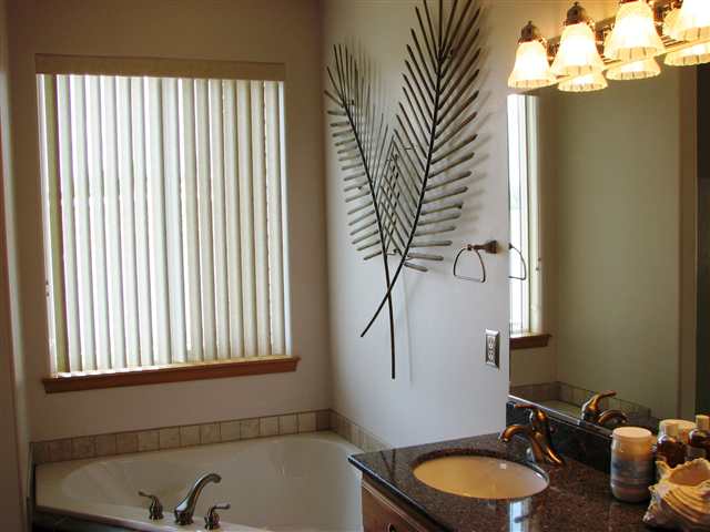 16408  E 9th Ave - Photo 8