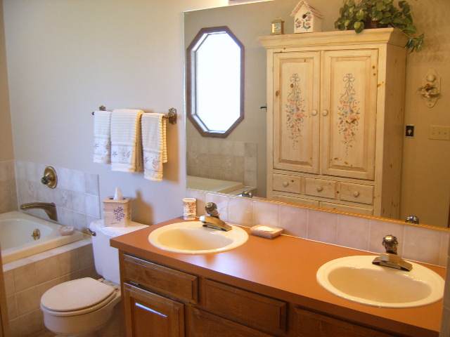 9605  N Ridgecrest Dr - Photo 6