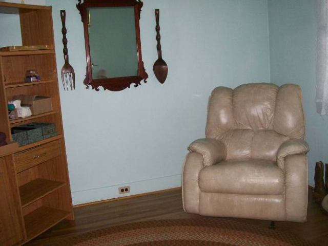 1321 E 32ND - Photo 8