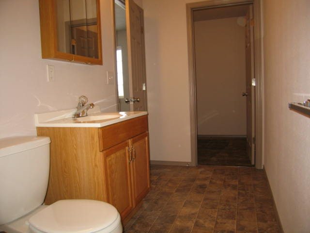 16724 W LAUREL Dr - Photo 8