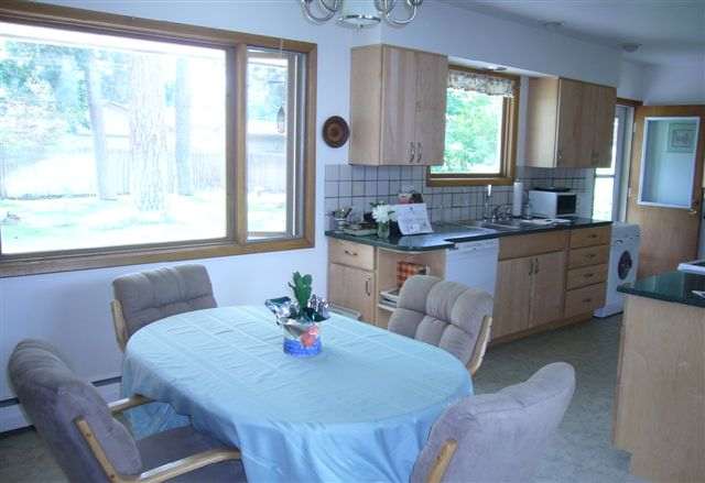 1528  E 37TH Ave - Photo 3