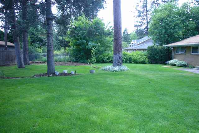 1528  E 37TH Ave - Photo 8