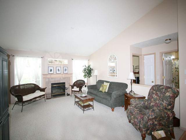 1911  E Harvest Ct - Photo 4