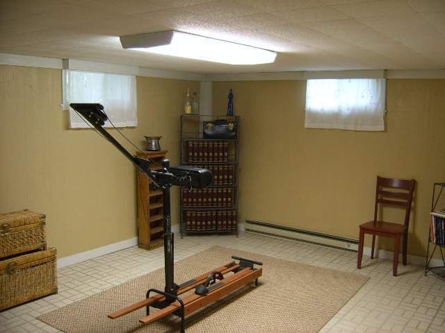 1205  E 42ND Ave - Photo 6