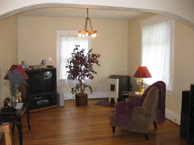 1114  E 29th Ave - Photo 3