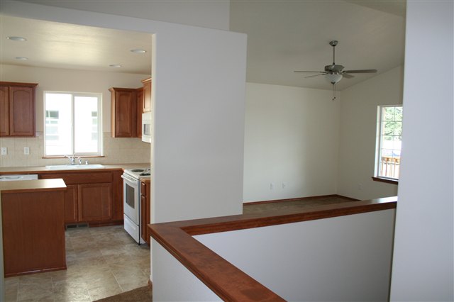 18508 E 5th - Photo 5