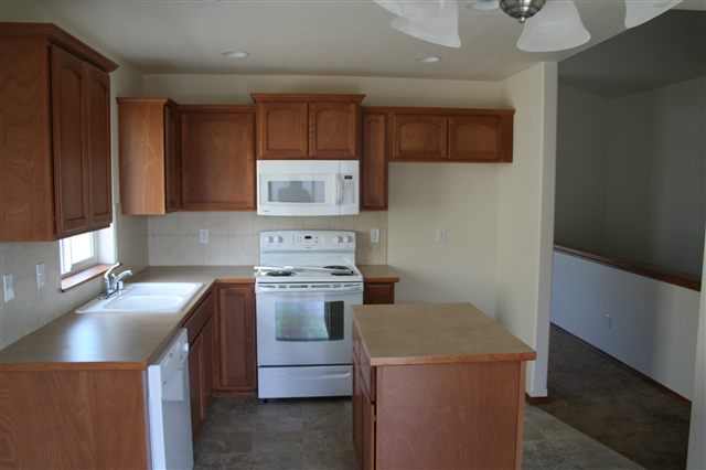18508 E 5th - Photo 7