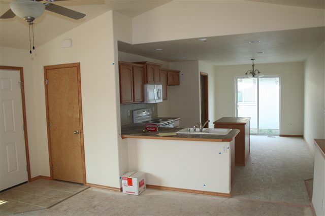 18511  E 5th - Photo 3