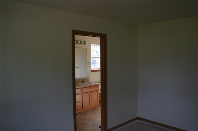 18511  E 5th - Photo 6