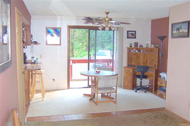 22707  E Lakeview Dr - Photo 3