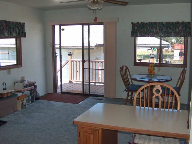 1419  E Bismark Ave - Photo 8