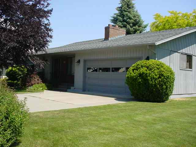 3425 S Glenn Rd - Photo 1