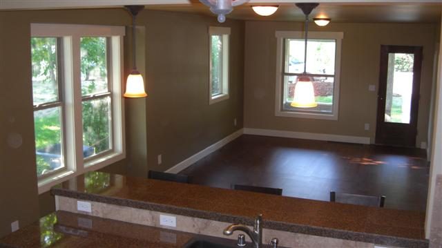 2727  E 19th Ave - Photo 3