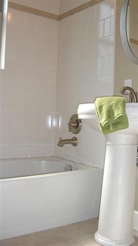 2727  E 19th Ave - Photo 9
