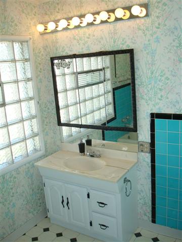 205  W 3rd - Photo 7