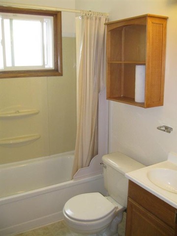 1127  E Columbia Ave - Photo 8