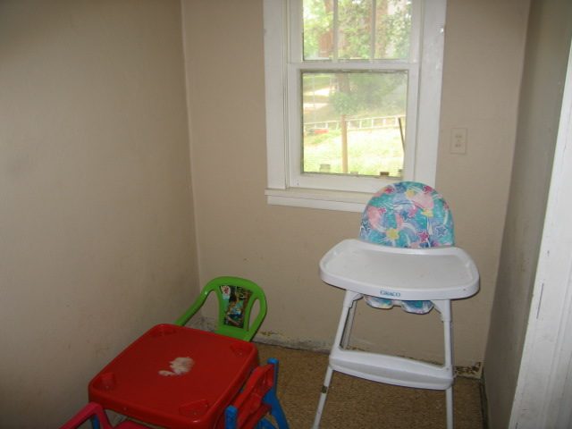 3627  E 9th Ave - Photo 6