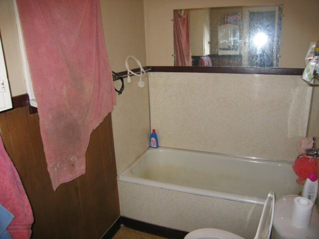 3627  E 9th Ave - Photo 7