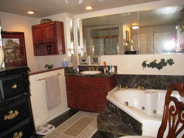 11415  E 18th Ave - Photo 8